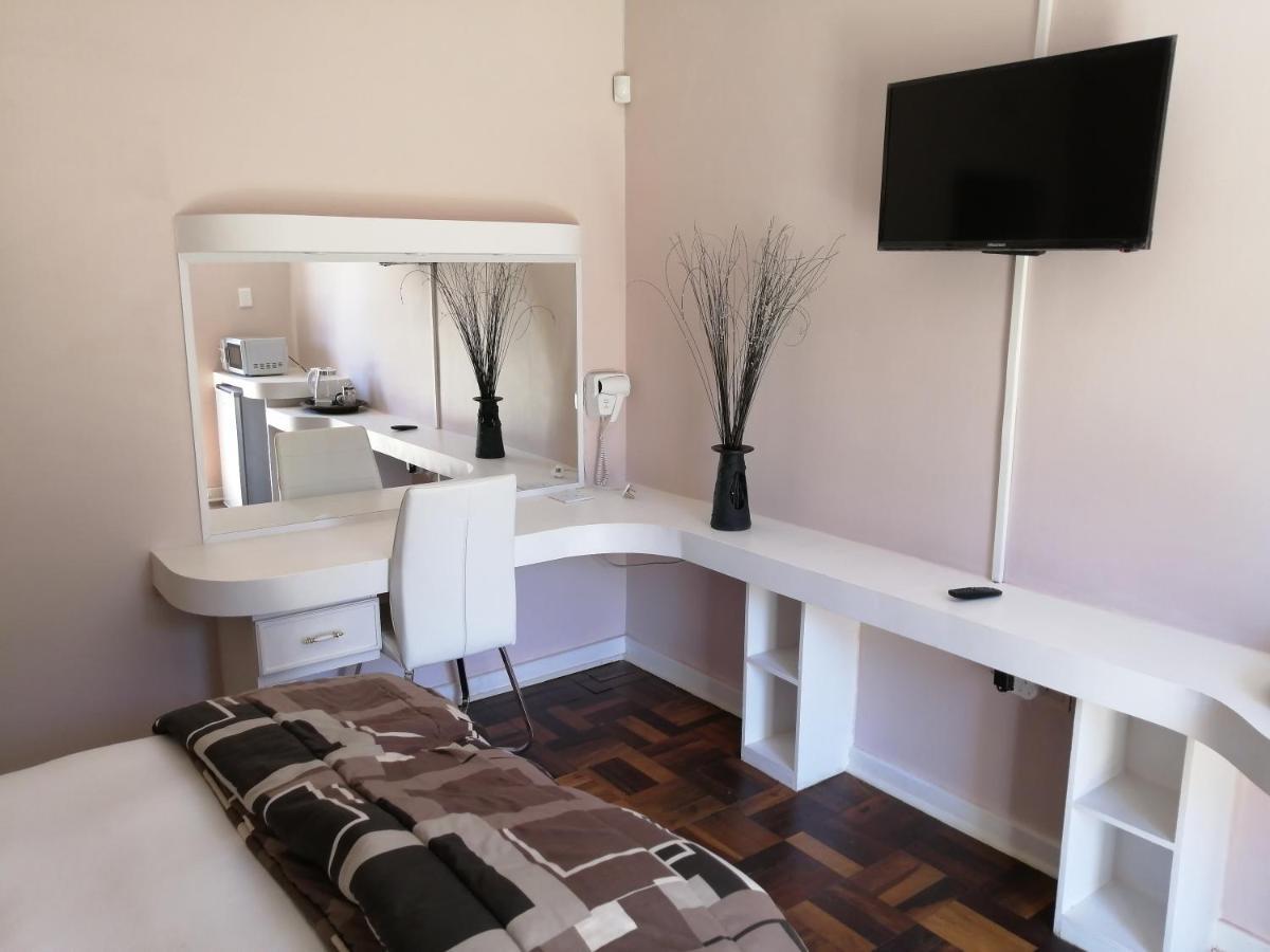 Easy Inn Guesthouse เวลคอม ภายนอก รูปภาพ