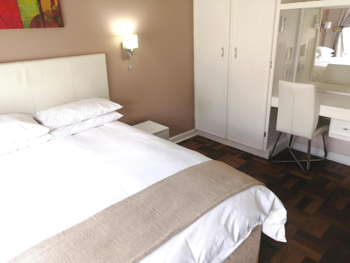 Easy Inn Guesthouse เวลคอม ภายนอก รูปภาพ
